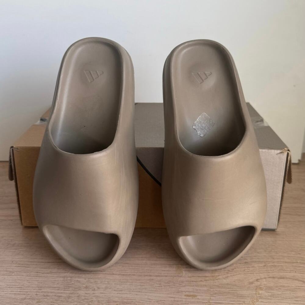 Adidas Yeezy Slide Pure Beige Tan Men Sandals- SZ 8